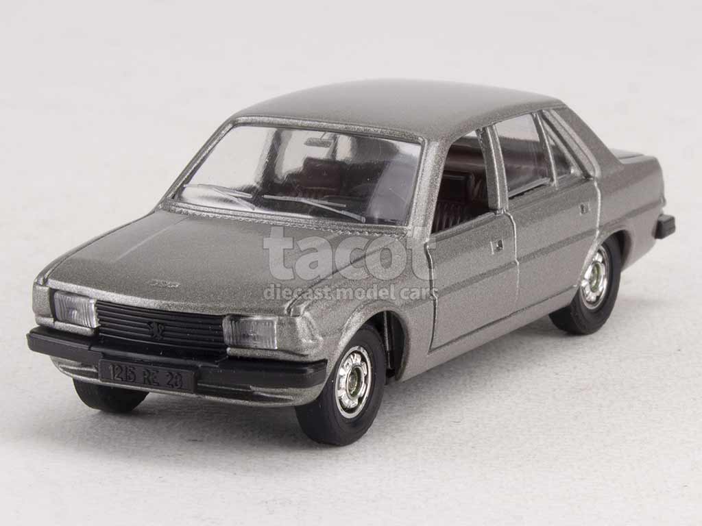 2779 Peugeot 305 Berline 1977