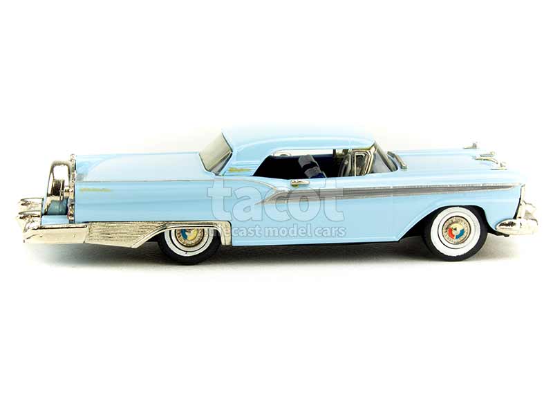 2820 Ford Galaxie Skyliner 1959