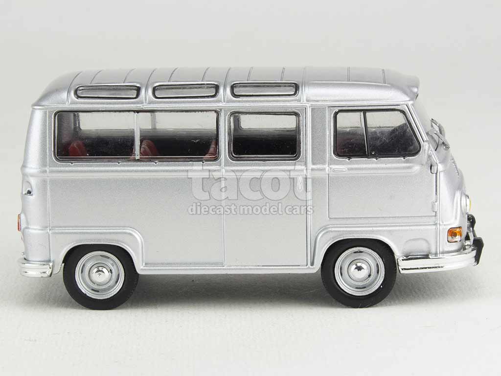 3677 Renault Estafette Minicar