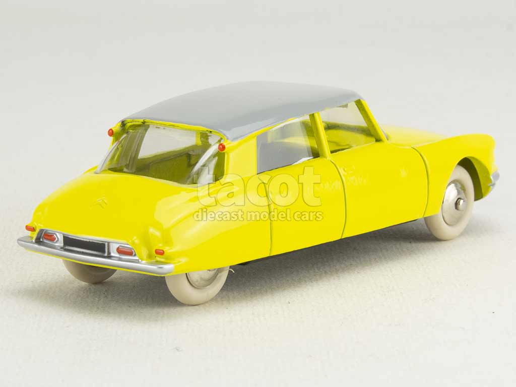 4508 Citroën DS19 1956