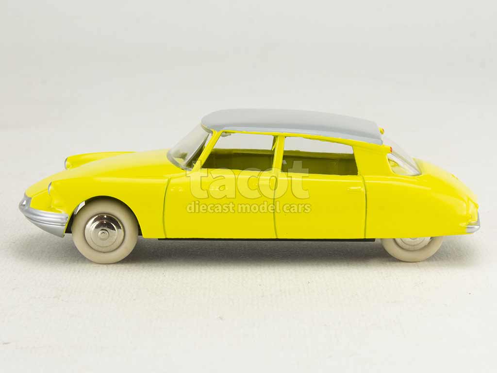 4508 Citroën DS19 1956