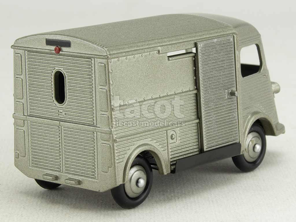 4548 Divers Set L'Indispensable Citroen H