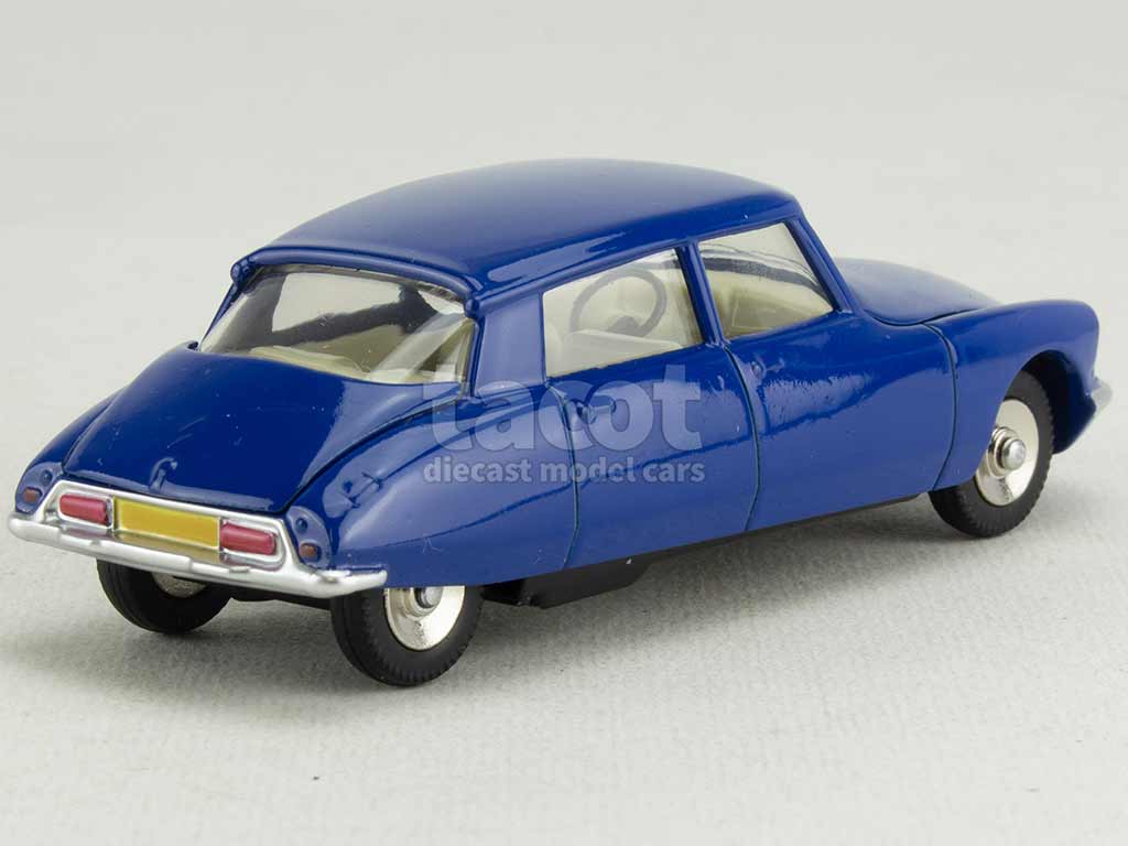 4601 Citroën DS19 1956