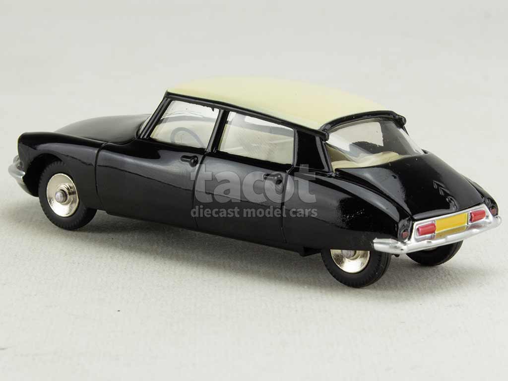 4604 Citroën DS19 1956