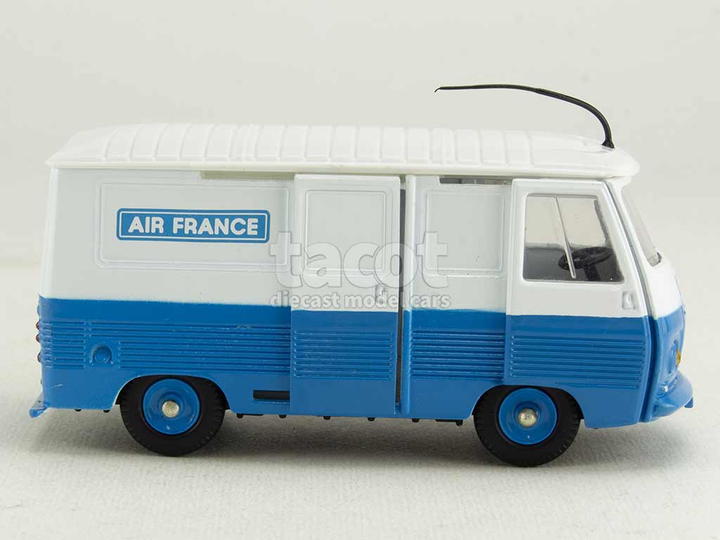 4626 Peugeot J7 Fourgon Air France