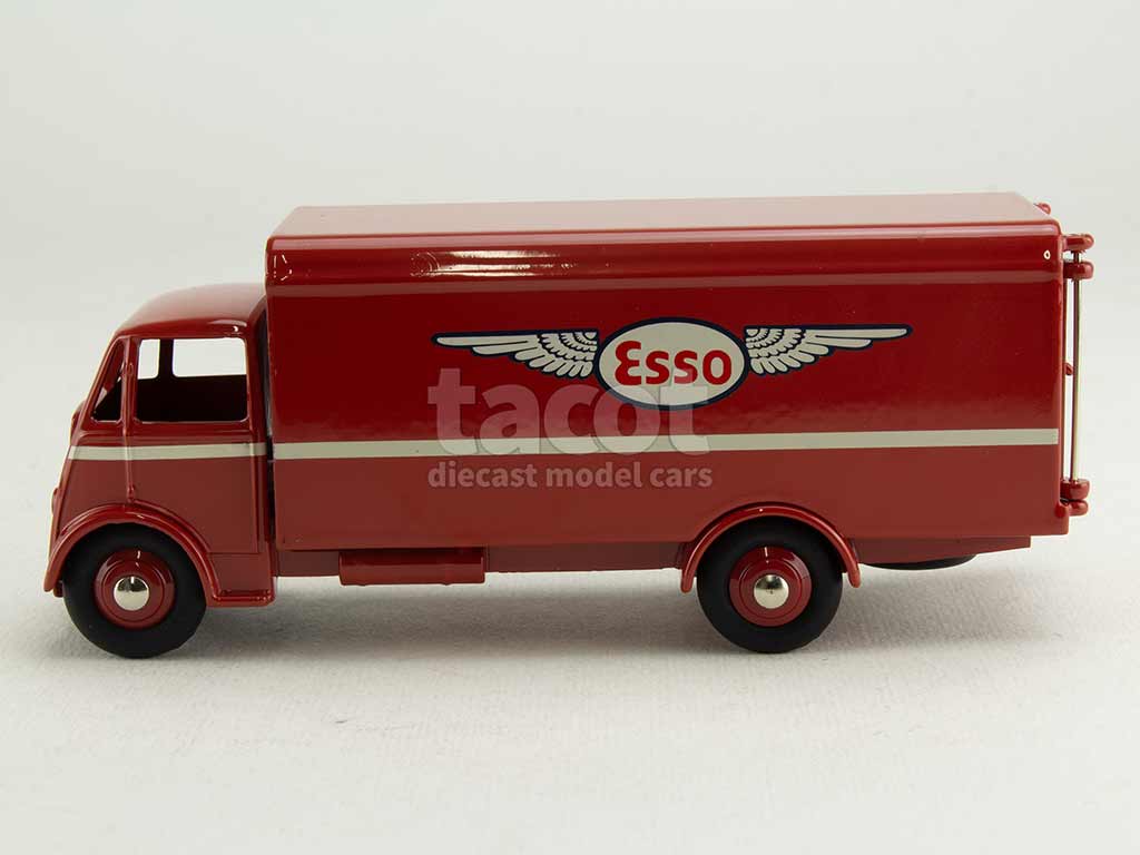 4705 Guy Van Esso