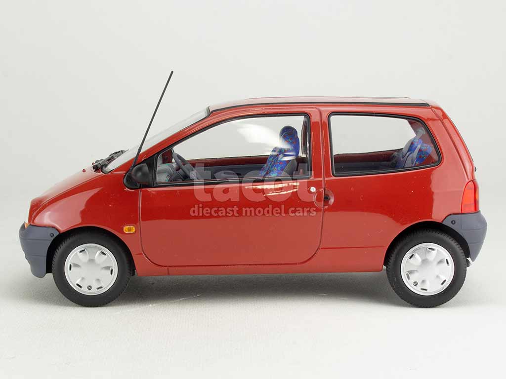 4763 Renault Twingo 1993