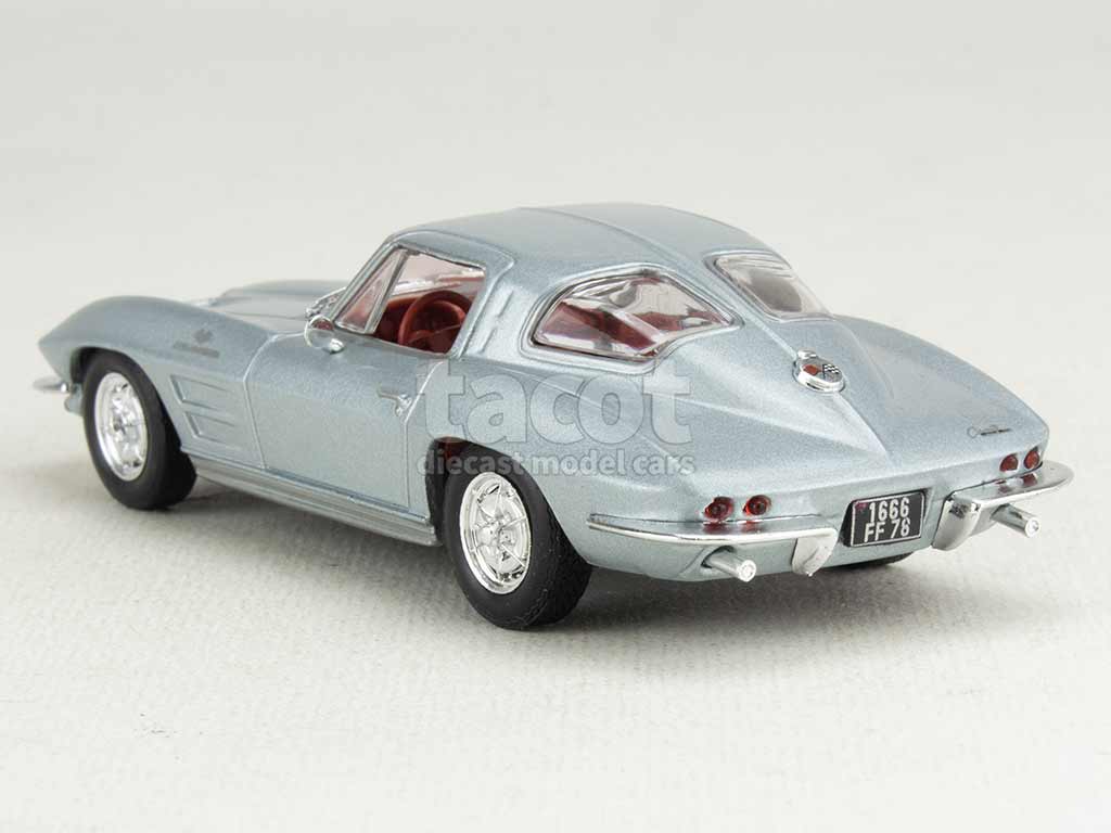 4789 Chevrolet Corvette Stingray 1963