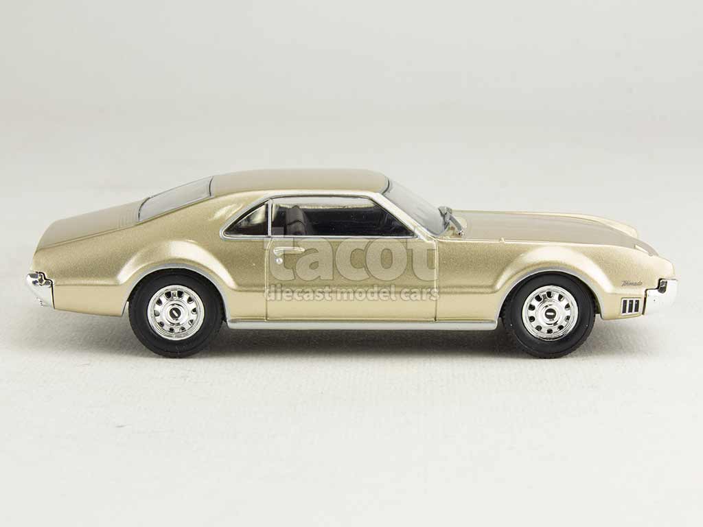 4880 Oldsmobile Toronado 1966