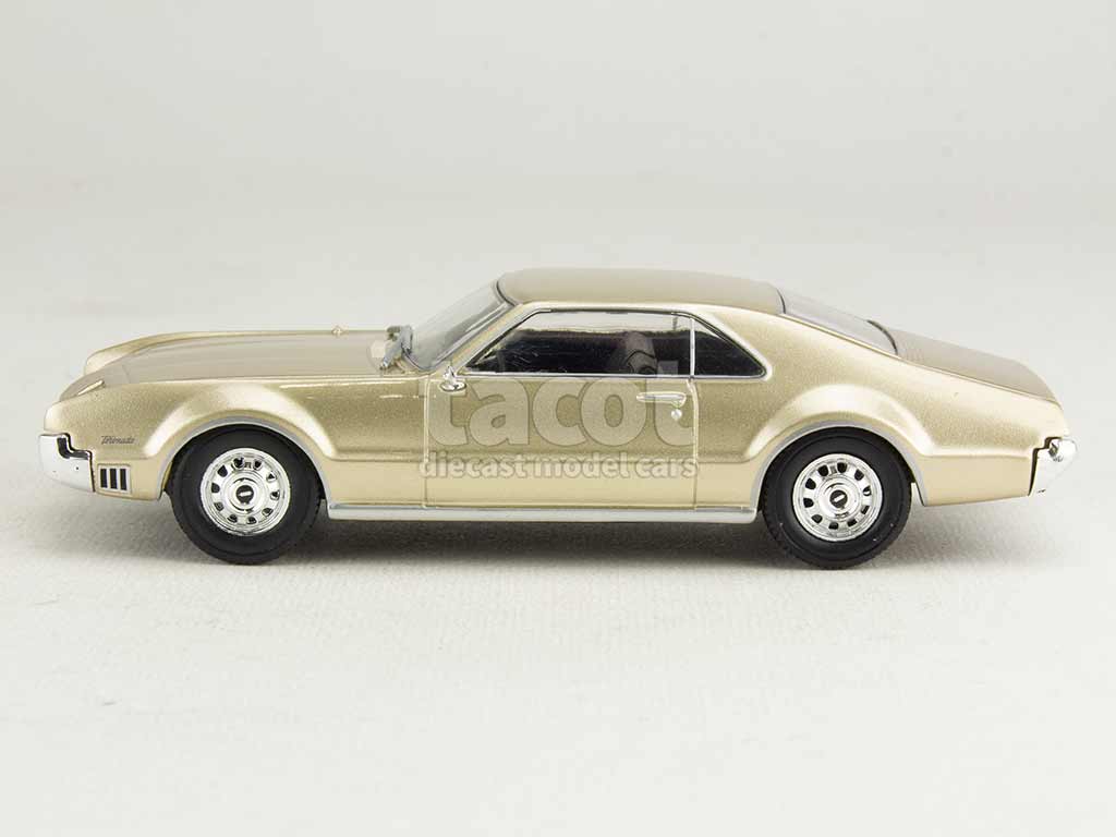 4880 Oldsmobile Toronado 1966