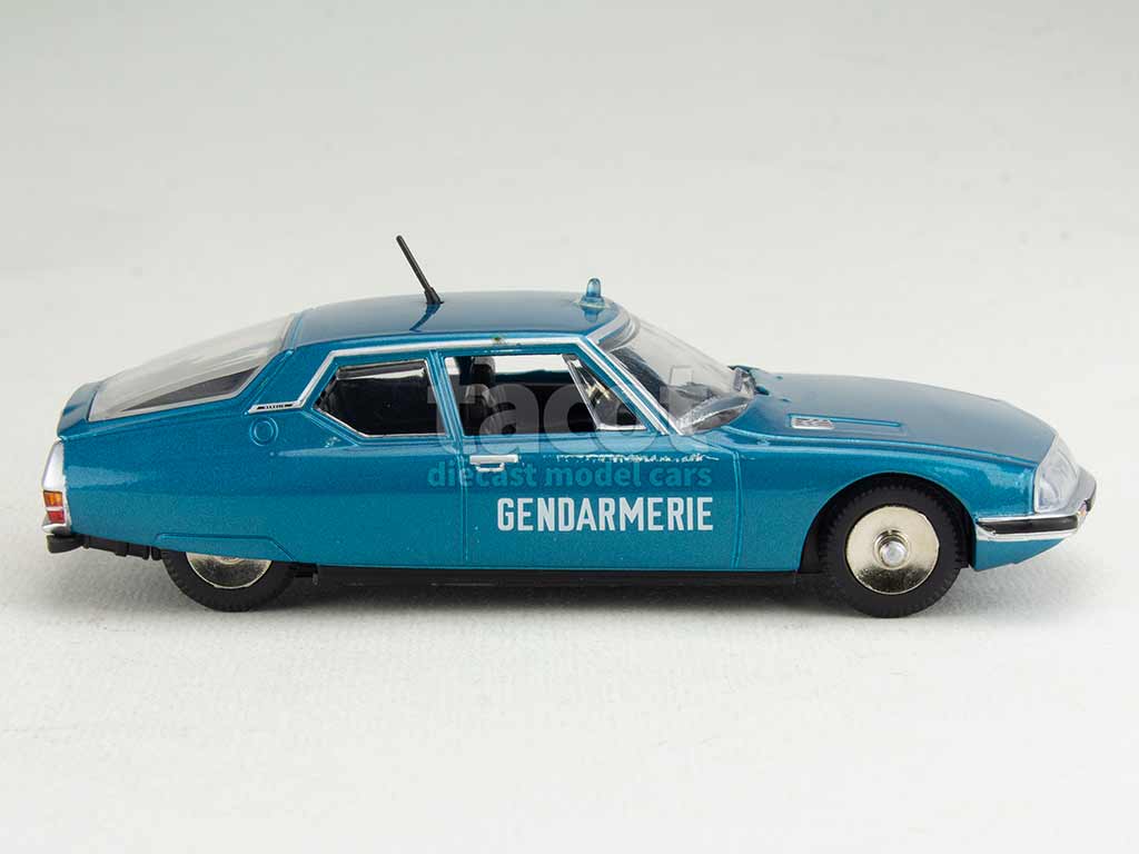 4893 Citroën SM Gendarmerie 1974