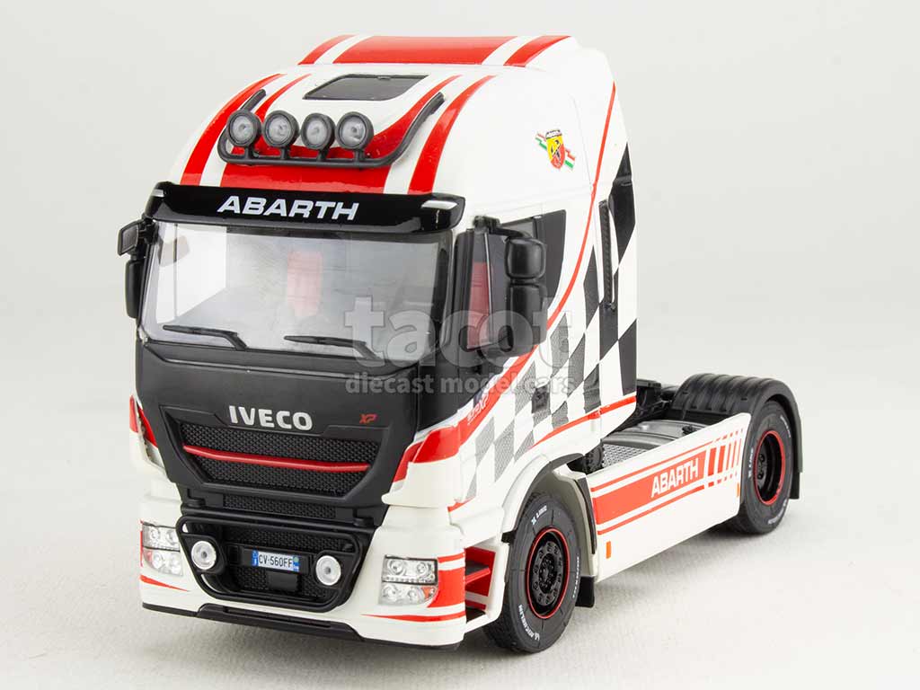 4920 Iveco Stralis Hi-Way Abarth 2016