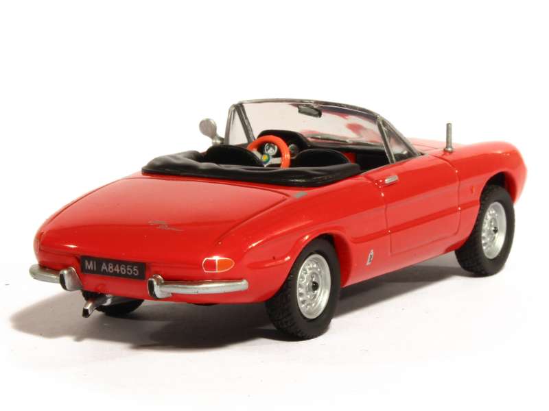 8153 Alfa Romeo Duetto 1600 Spider 1966