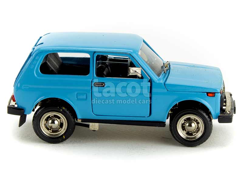 8593 Lada 2121 Niva 4X4