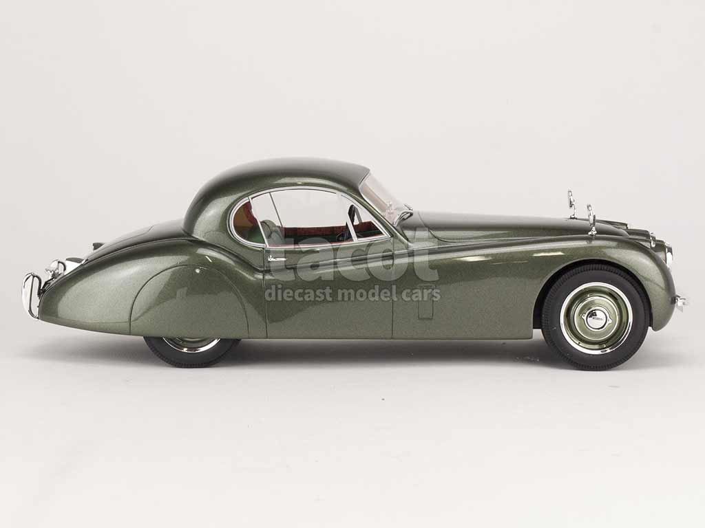 100130 Jaguar XK 120 FHC Coupé 1951