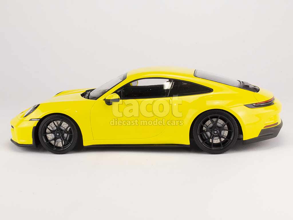 100425 Porsche 911/992 GT3 Touring 2022