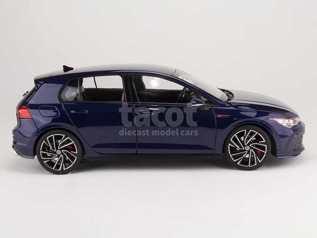 100444 Volkswagen Golf VIII GTi 2020