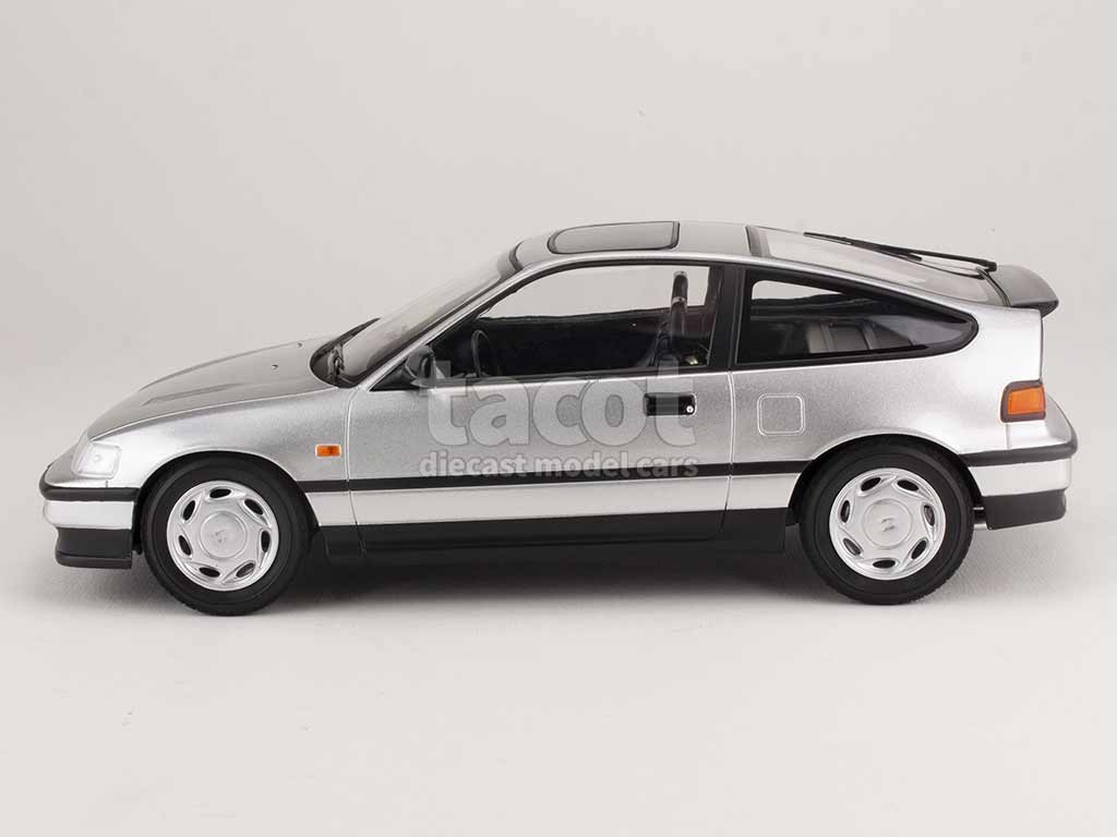 100452 Honda CRX 1990