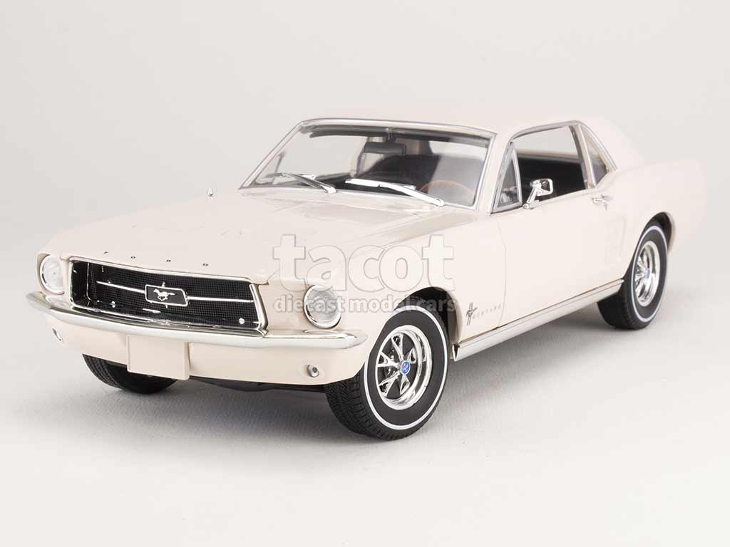 100521 Ford Mustang Coupé She Country 1967