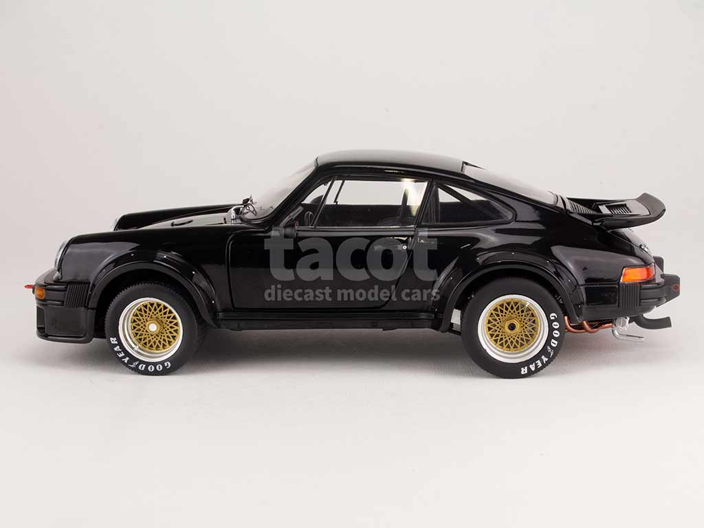 100538 Porsche 934 RSR 1976