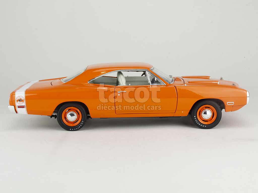 100859 Dodge Super Bee Go Mango 1970