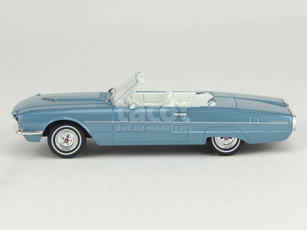 100877 Ford Thunderbird Thelma Louise 1966