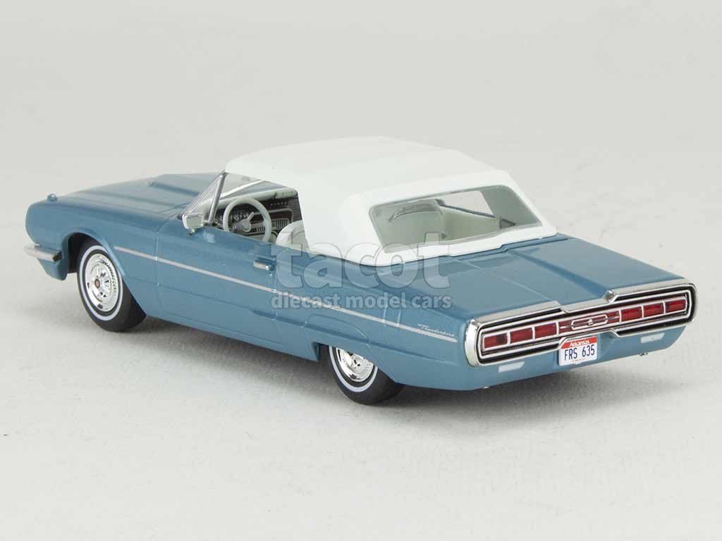 100878 Ford Thunderbird Thelma Louise 1966