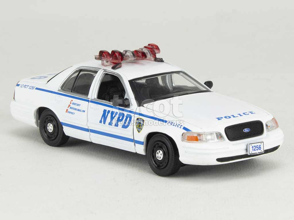 100881 Ford Crown Victoria Police Quanticos 2003