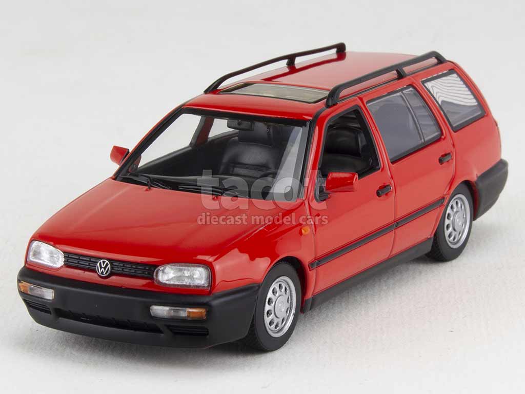Volkswagen - Golf IV 5 Doors 1997 - Minichamps - 1/43 - Autos Miniatures  Tacot