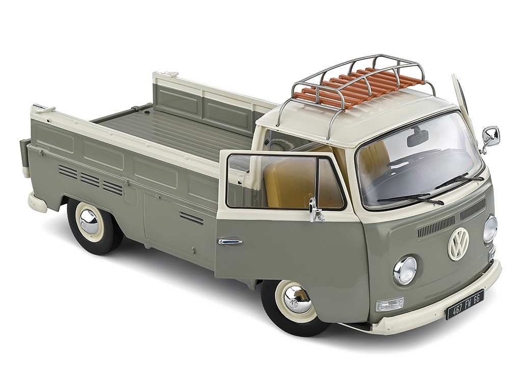 101012 Volkswagen Combi T2 Pick-Up 1968