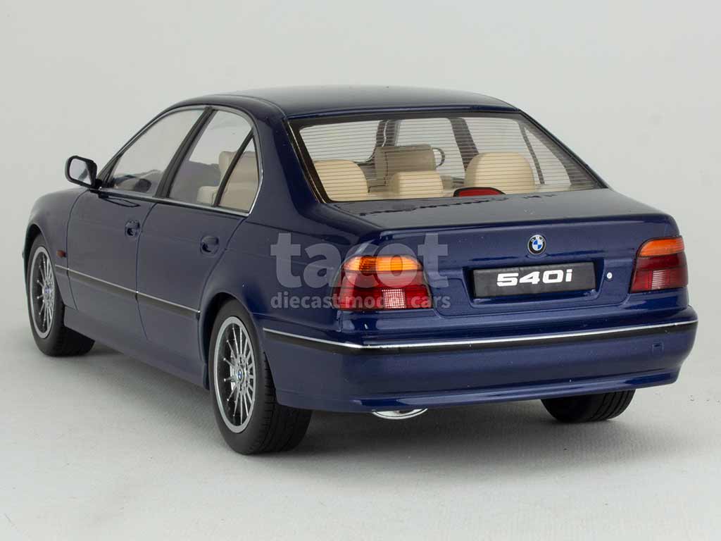 101183 BMW 540i/ E39 1995