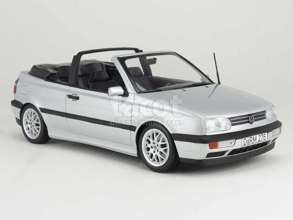 101211 Volkswagen Golf III Cabriolet 1995