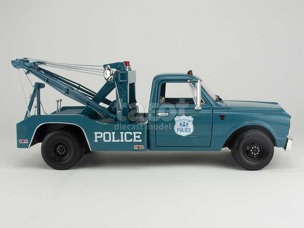 101281 Chevrolet C-30 Dépanneuse Police 1967