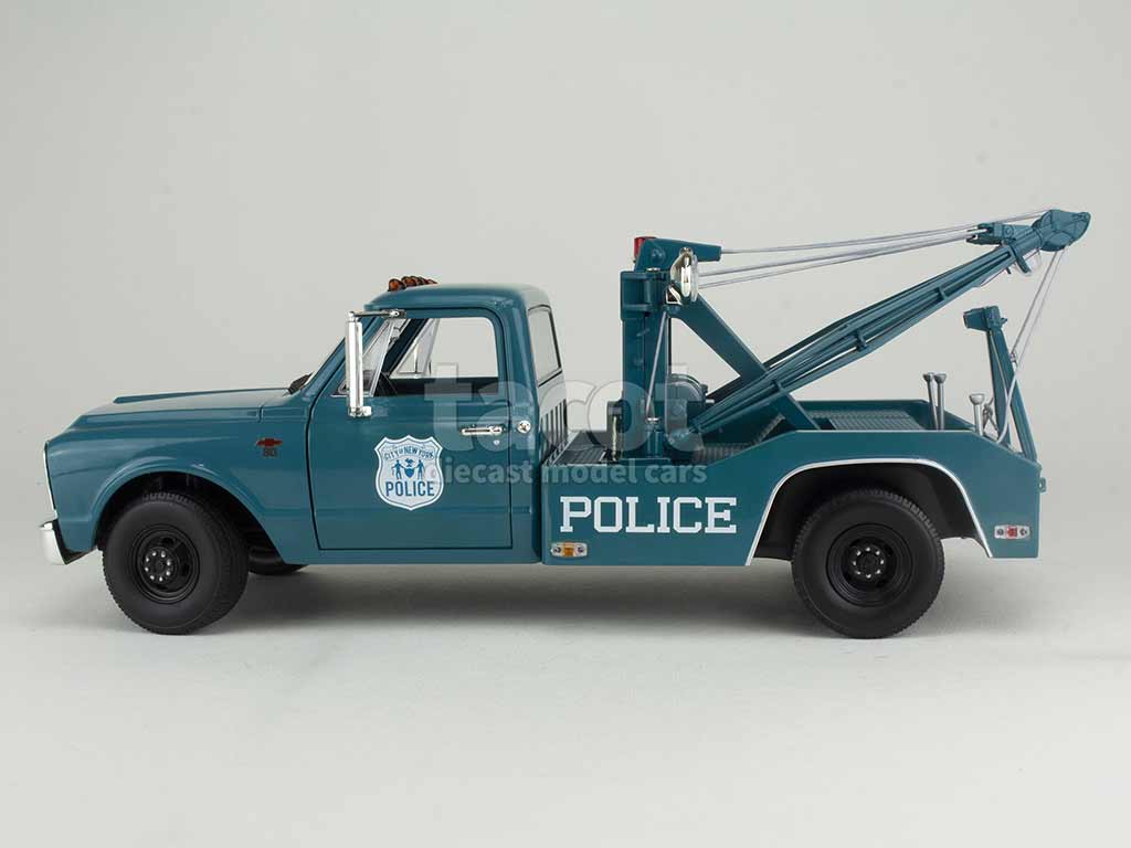 101281 Chevrolet C-30 Dépanneuse Police 1967