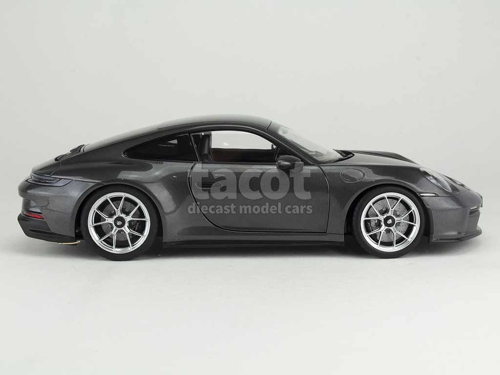 101347 Porsche 911/992 GT3 Touring 2021