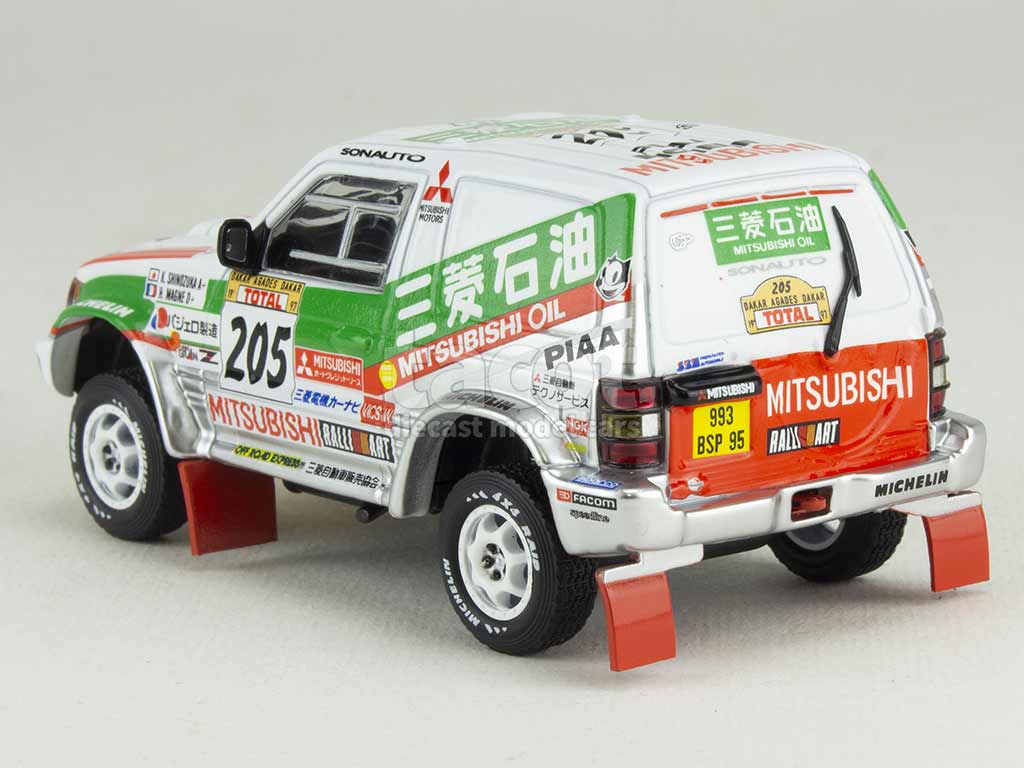 101354 Mitsubishi Pajero Dakar 1997