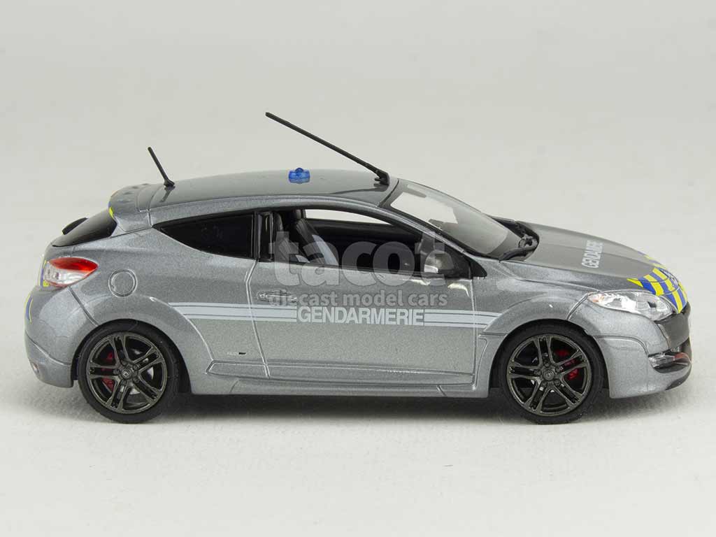 101358 Renault Megane III RS Gendarmerie 2010