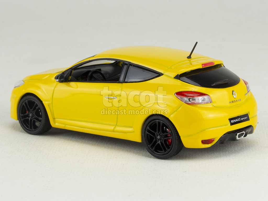 101363 Renault Megane III RS 2009