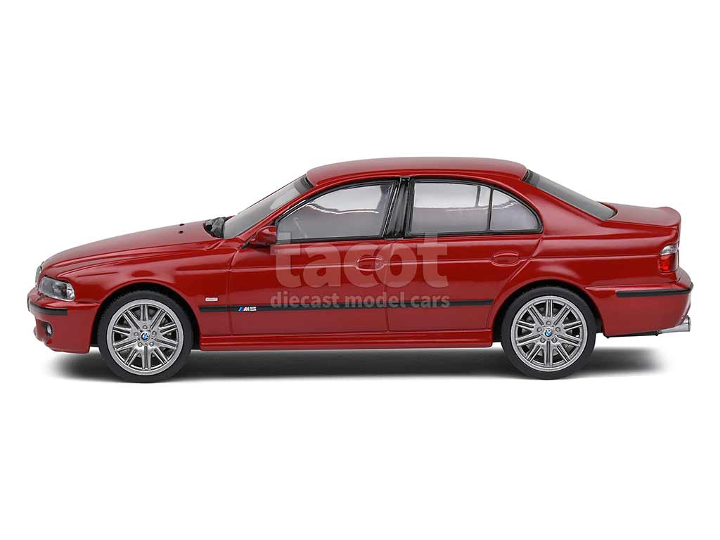 101534 BMW M5/ E39 2004