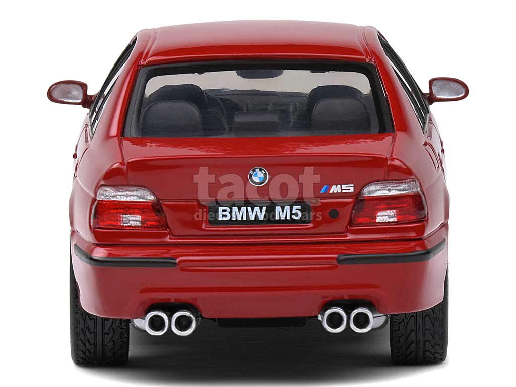 101534 BMW M5/ E39 2004