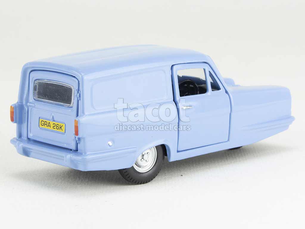 101725 Reliant Regal Super Van Mr Bean