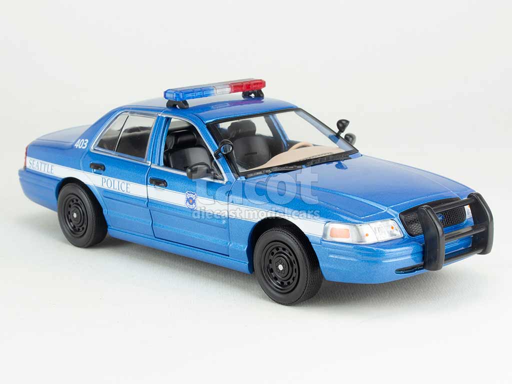 101856 Ford Crown Victoria Police Interceptor 2001