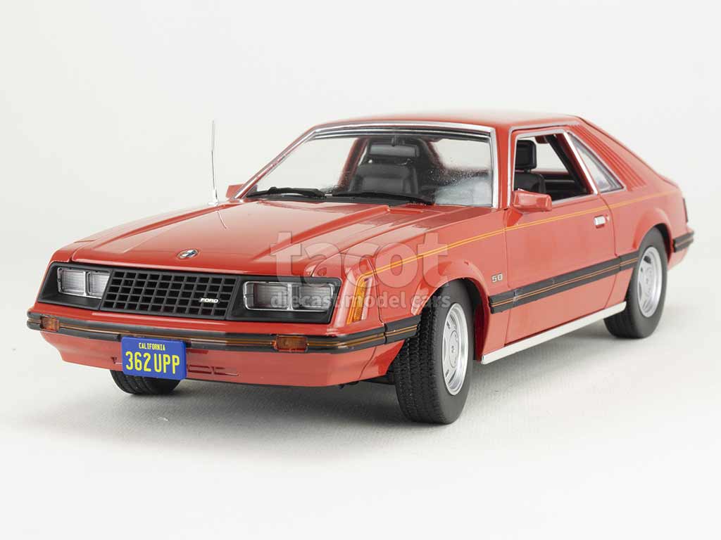 102070 Ford Mustang Ghia Charlie's Angels 1979