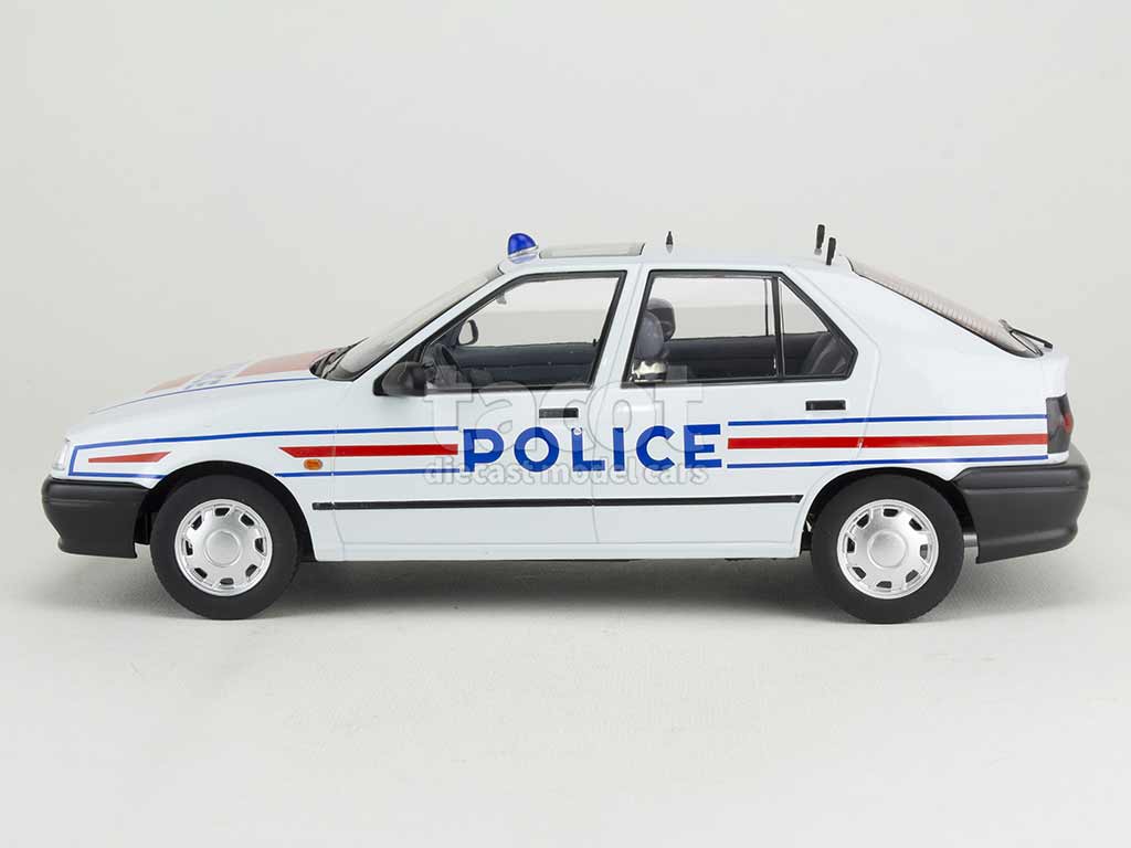 102494 Renault R19 5 Doors Police 1996