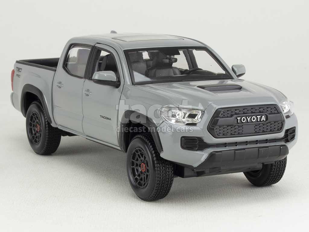 102711 Toyota Tacoma Pick-Up TRD Pro 2023