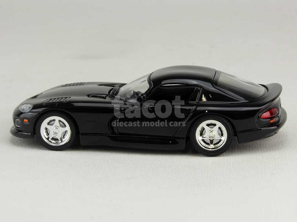 102818 Dodge Viper GTS 1993