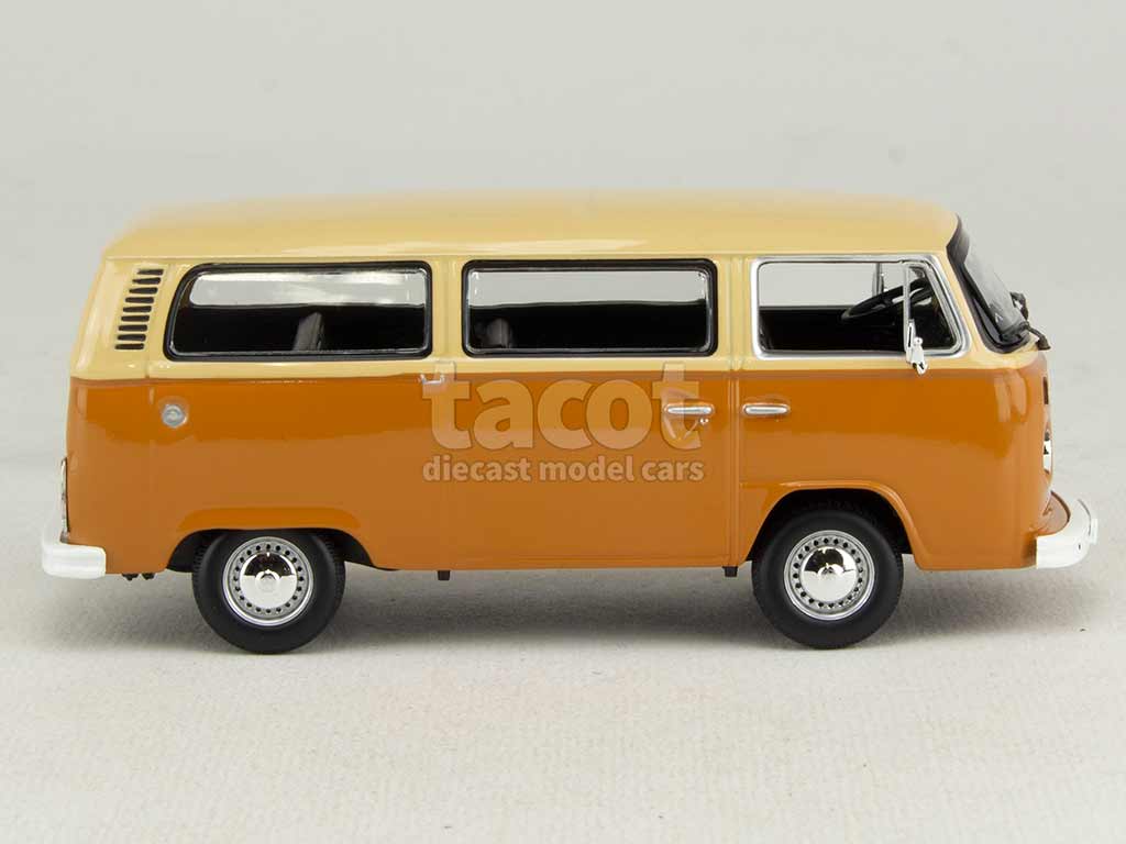 103156 Volkswagen Combi T2 Bus 1972