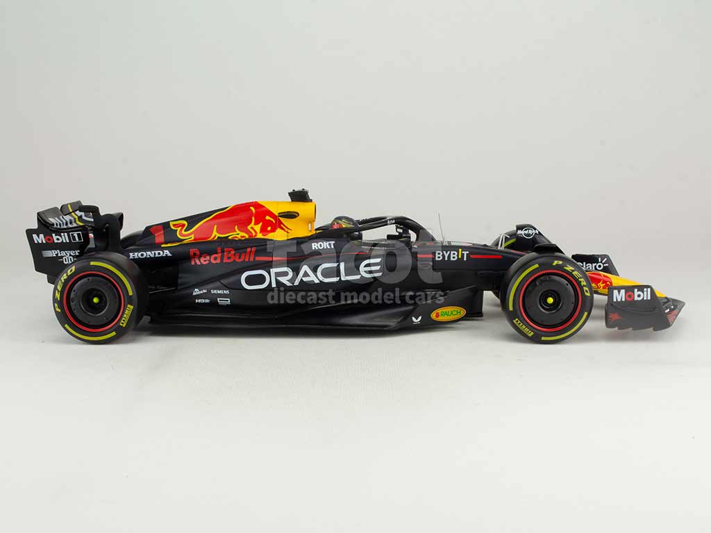 Red Bull - RB19 F1 Abu Dhabi GP 2023 - Bburago - 1/18 - Autos ...