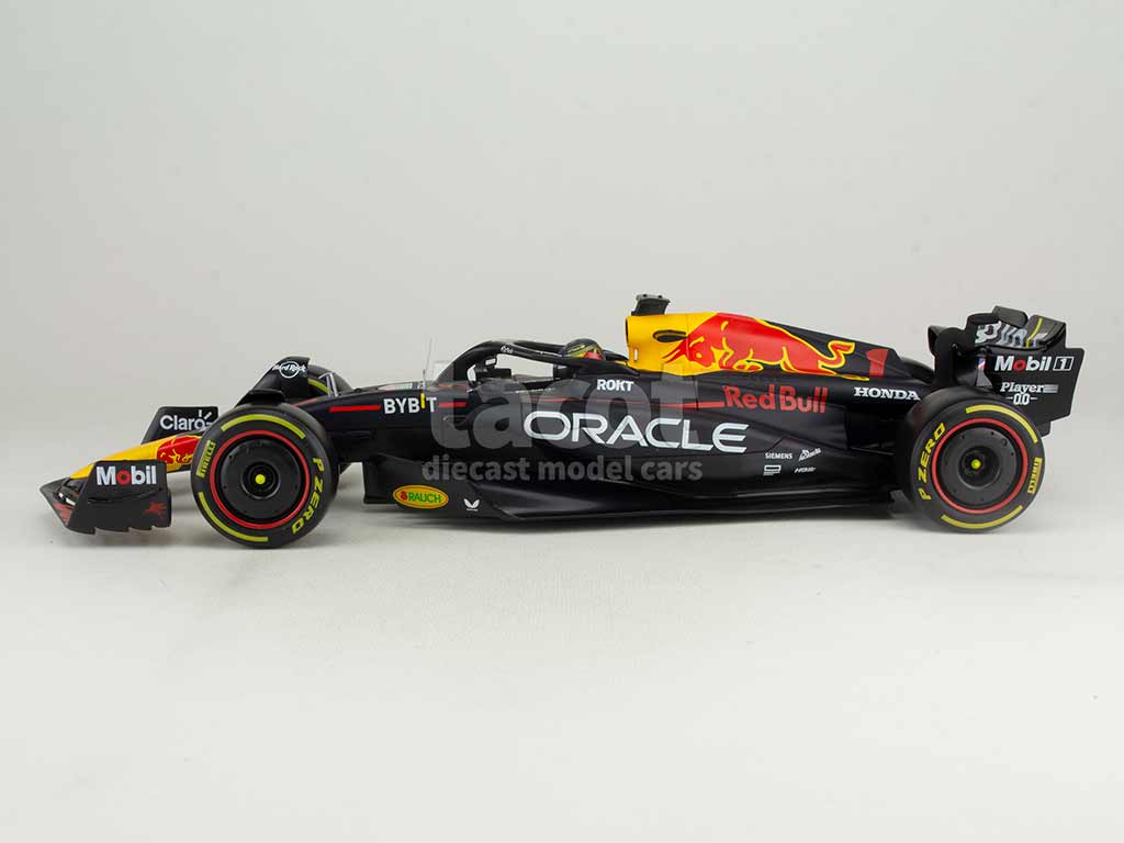 Red Bull - RB19 F1 Abu Dhabi GP 2023 - Bburago - 1/18 - Autos ...