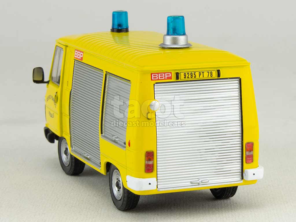 103598 Peugeot J9 Pompiers VSR BBP 1984